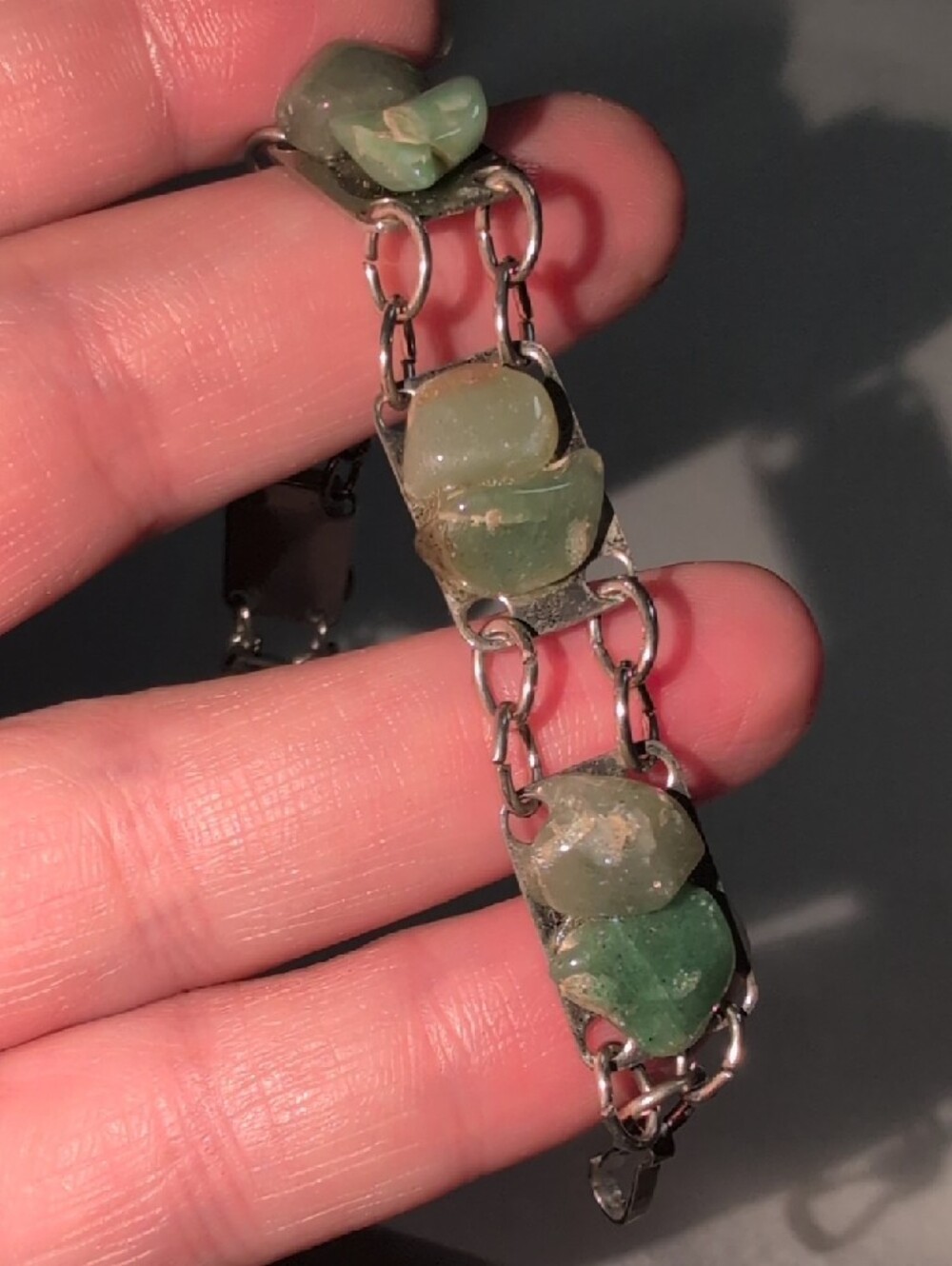🌸2/$35🌸 Handcrafted Green Stone Silver Chain Link Bracelet - Picture 5 of 10